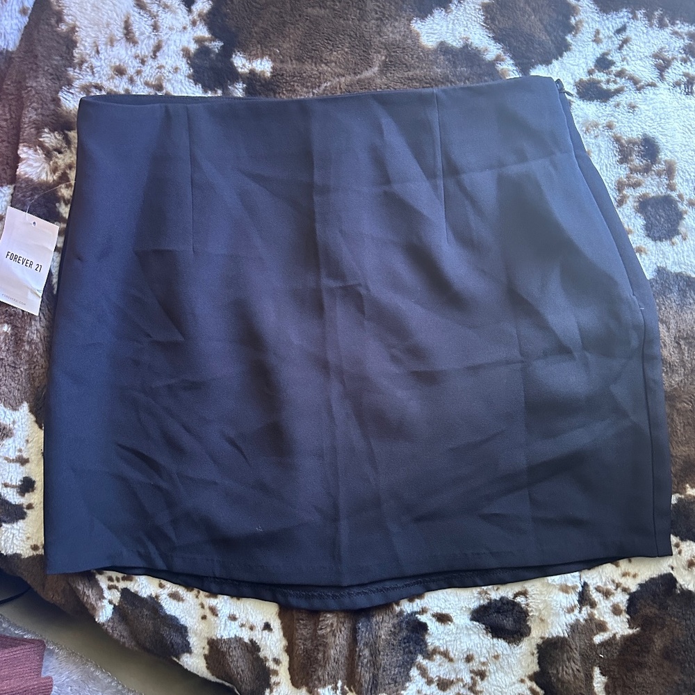 Black Skirt
